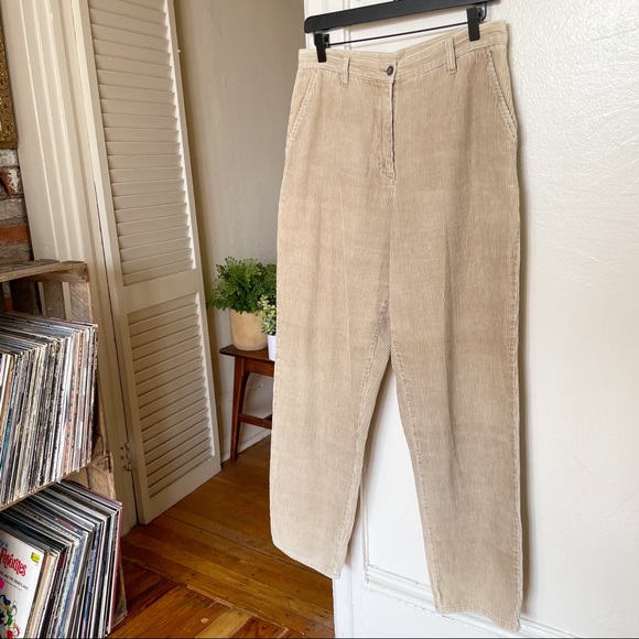 Vintage Woolrich Corduroy High Rise Pants- 31” waist - Picture 12 of 16